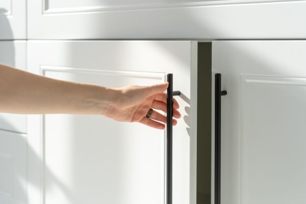 Cupboard Repair in Lewisville