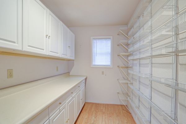 Pantry Repair in Lewisville