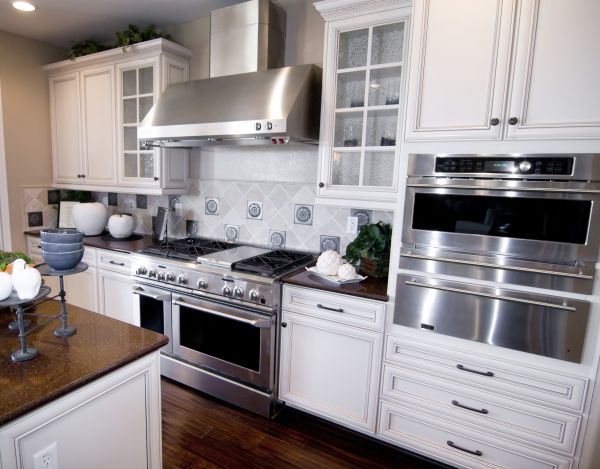 Custom Cabinet Building in Lewisville
